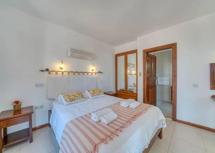 Yaz Amazing Sea View And Meis Island View فيلة كاس