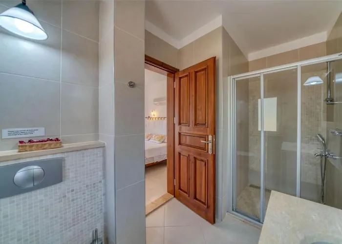 فيلة Yaz Amazing Sea View And Meis Island View كاس